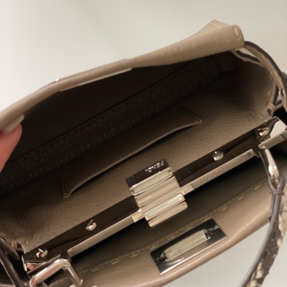 Fendi Peekaboo Mini Dove Grey Selleria bag - Picture 5 of 9
